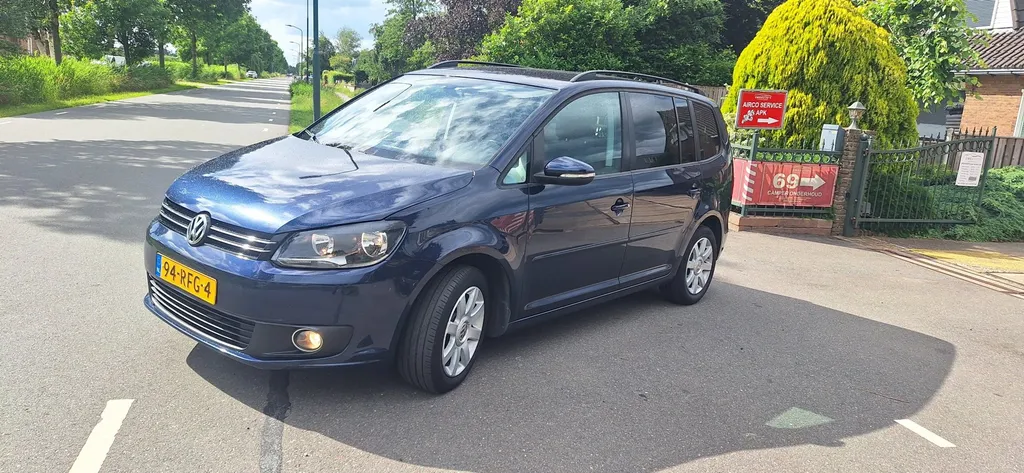 Volkswagen Touran 1.4 TSI Comfortline LET OP MOTOR LOOPT OP 3 CILINDERS