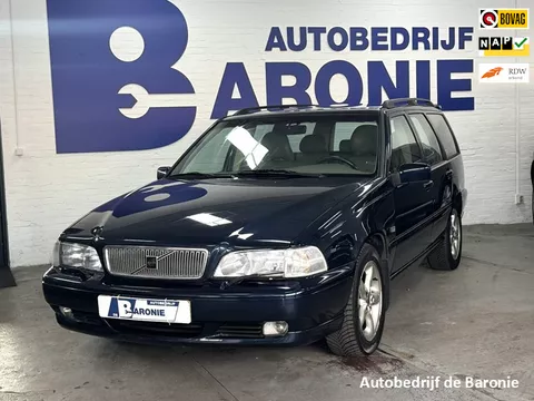 Volvo V70 2.5 Exclusive-Line, automaat