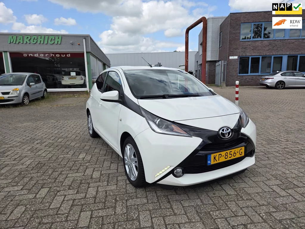 Toyota Aygo 1.0 VVT-i x-sport|NAVI|CAMERA|AIRCO|BT