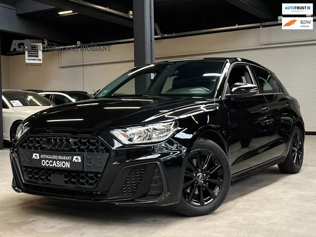 Audi A1 SPORTBACK 30 TFSI S Line Navi/LineAssist/PDC