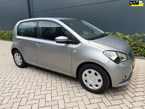 SEAT Mii 1.0 Style Intense nieuwstaat 5 deurs