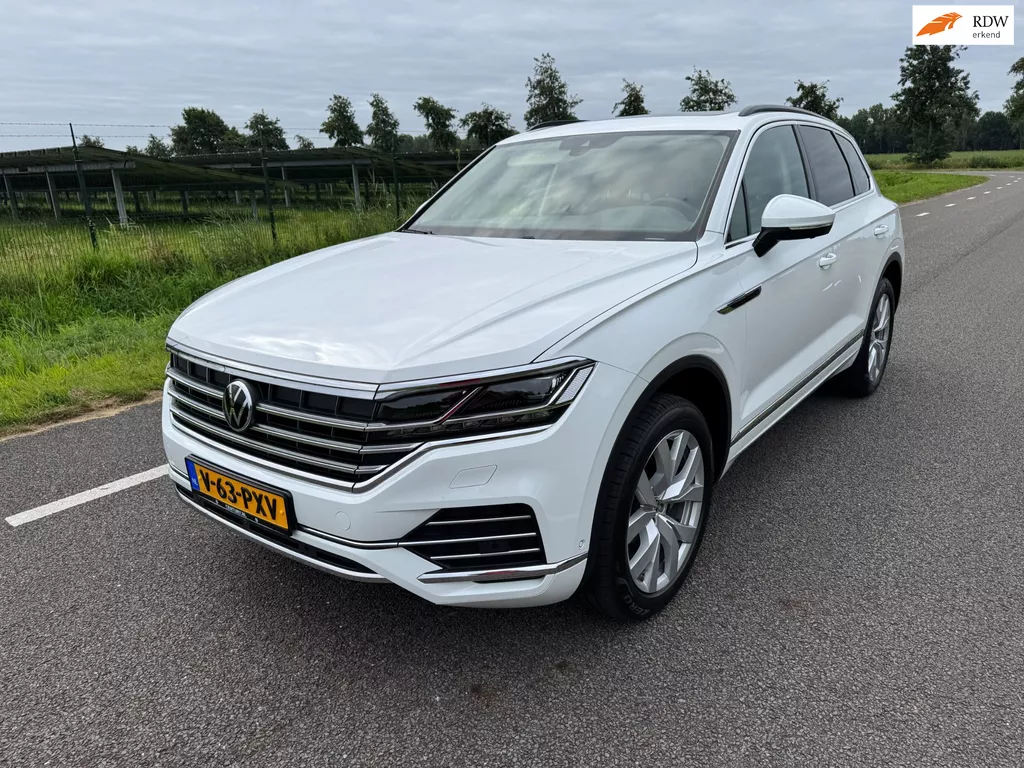 Volkswagen TOUAREG 3.0 Atmosphere Uitvoering Aut/Grijs Kenteken