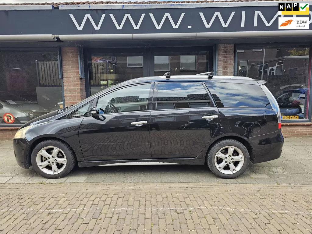 Mitsubishi Grandis 2.4-16V InSport 7 persoons
