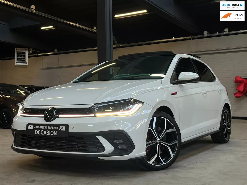 Volkswagen Polo 2.0 TSI GTI Pano/IQlight/Virtual/ACC/Camera