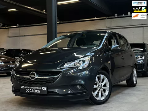 Opel Corsa 1.4 Favourite Carplay/Cruise/PDC/Navi