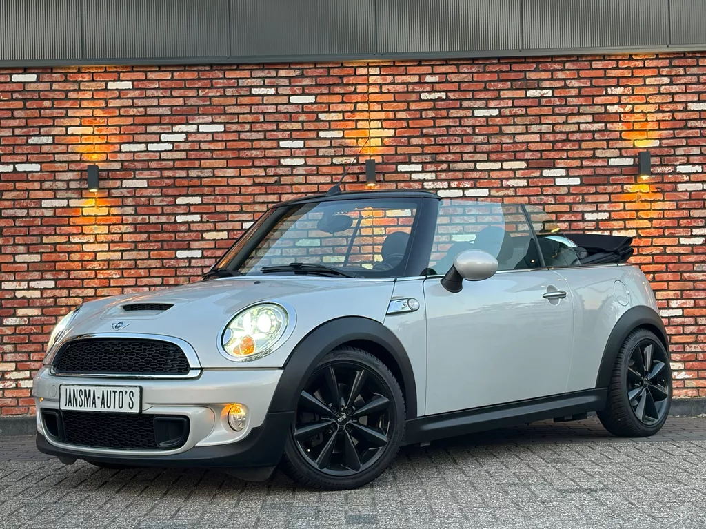 MINI Cabrio 1.6 Cooper S Chili White Silver Nav/Cruise Stoelverw Leer Voll.Onderhoud. UITSTRALING!