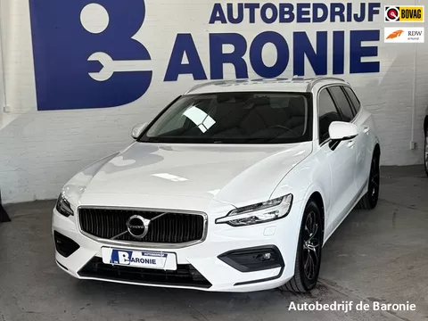 Volvo V60 2.0 B4 Business Pro, adaptive cruise, camera, blis