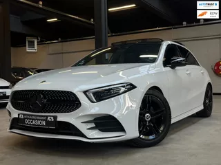 Mercedes-Benz A-klasse 200 Business Solution AMG Pano/Carplay/Camera/Sfeerverlichting