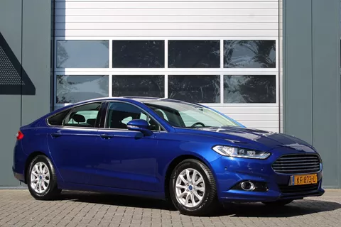 Ford Mondeo 1.5 Titanium 160pk Automaat Clima/Cruise/Keyless/PDC/Navi/Bluetooth/DAB/LED/16"LM/Trekhaak/1e.Eigenaar/Dealer/APK08-27