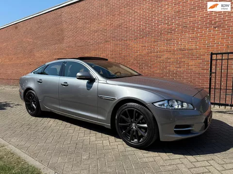 Jaguar XJ 3.0 V6D Portfolio Navi Cruise Pano Camera