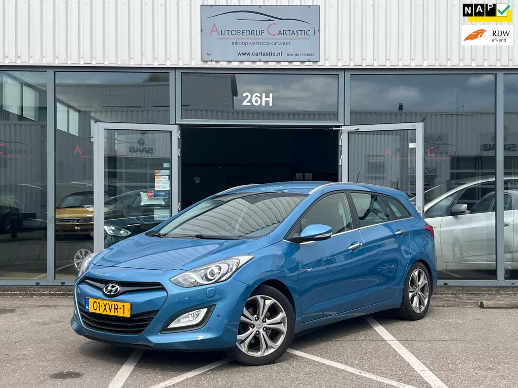 Hyundai I30 Wagon 1.6 GDI i-Catcher ELEKTRISCH STOEL | KEYLESS | CRUISE | LEER | CLIMA | NAVI | DEALER ONDERHOUDEN | NAP | APK |