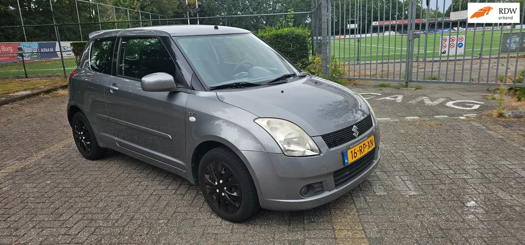 Suzuki Swift 1.5 Exclusive