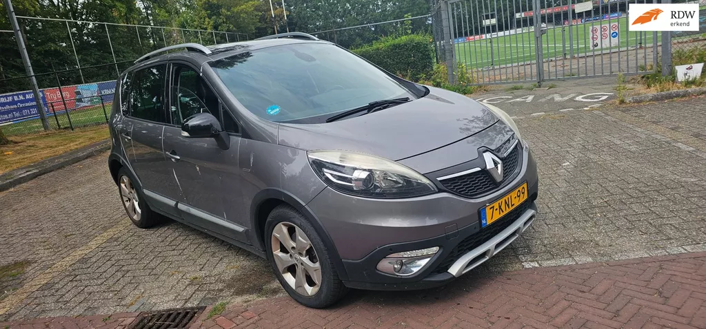Renault Scénic Xmod 1.2 TCe Bose pano navi velgen etc