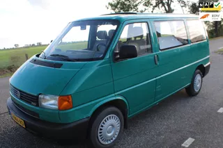 Volkswagen TRANSPORTER 1.9 td // camper / kampeerwagen //