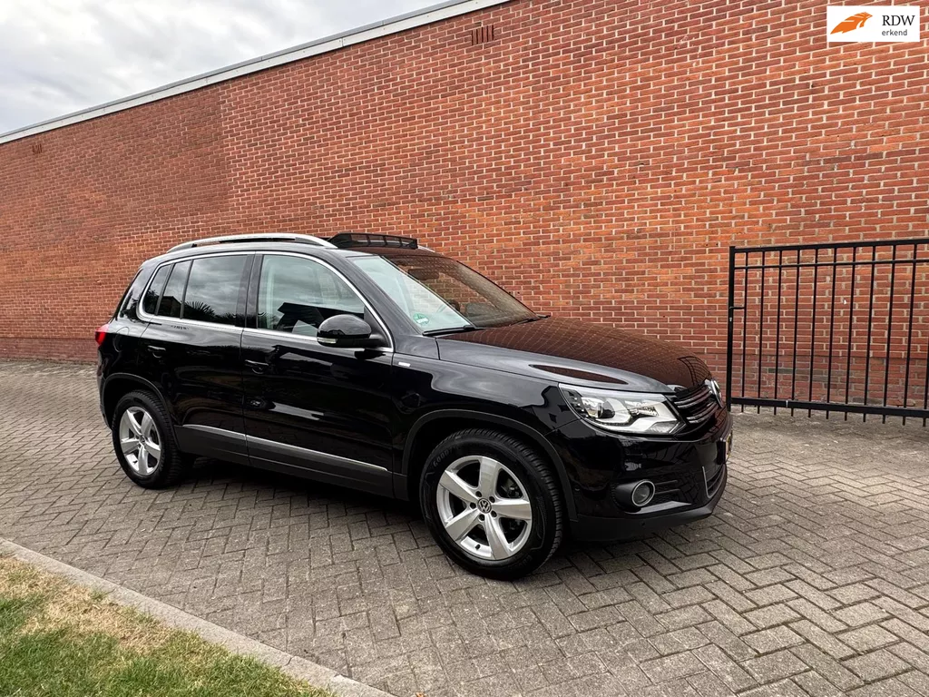 Volkswagen Tiguan 1.4 TSI Cup Edition Navi Pano Cruise Xenon Clima