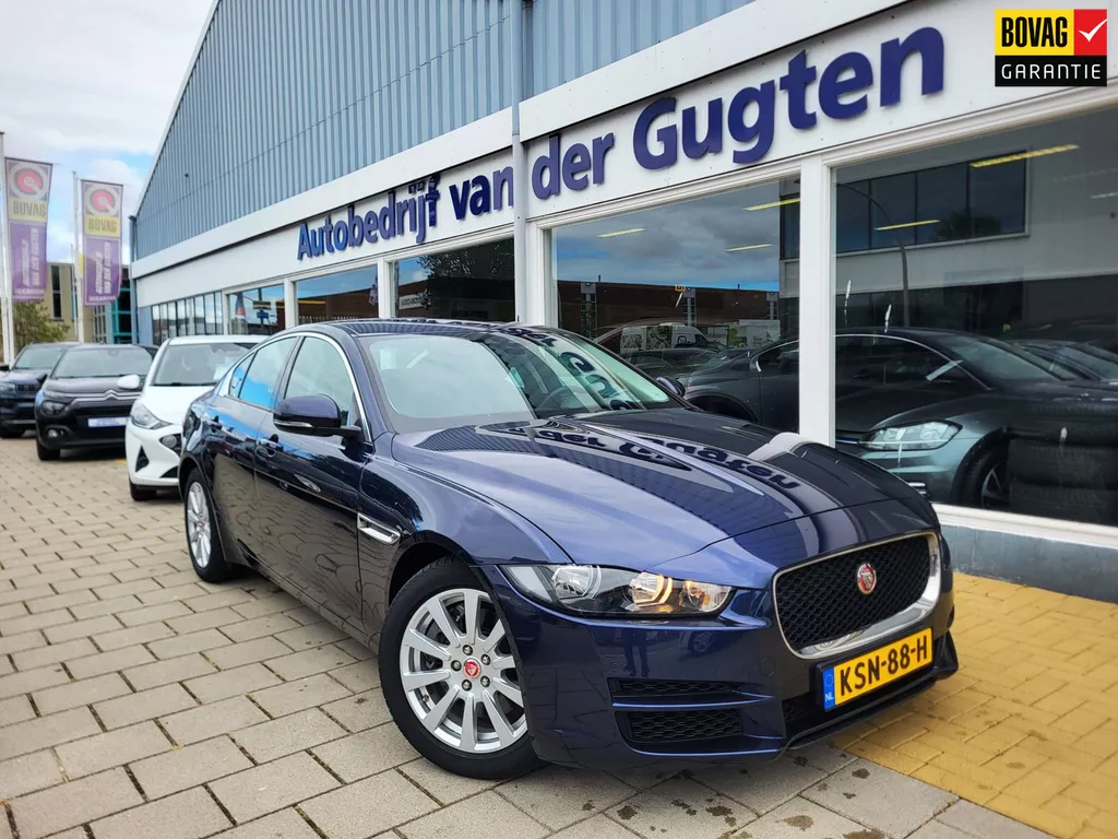 Jaguar XE 2.0 Prestige Pro Edition / Stoel -en Stuurverwarming / 35.000 Km /