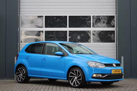 Volkswagen Polo 1.0 First Edition 5-Deurs Clima/Cruise/Stoelverwarming/PDCv+a/RadioCD.AUX/Elek.Ramen/17"LM/Goedonderhoud/APK4-2027