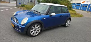 Mini 3-Deurs 1.6 Cooper Seven versnellingsbak hoorbaar