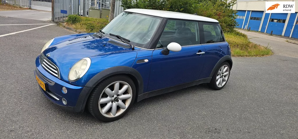 Mini 3-Deurs 1.6 Cooper Seven versnellingsbak hoorbaar