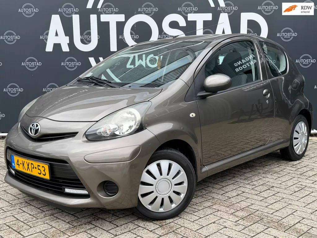 Toyota Aygo 1.0 VVT-i Facelift / NL-Auto / 2e Eigenaar / NAP / Airco / APK