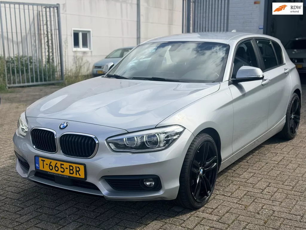 BMW 1-serie 118i Corporate Lease BJ: 2017 Xenon ACC lineAssist.Parksensor.Airco.NAP