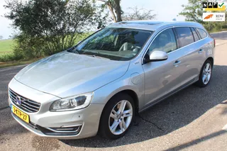 Volvo V60 2.4 D6 AWD Plug-In Hybrid Summum