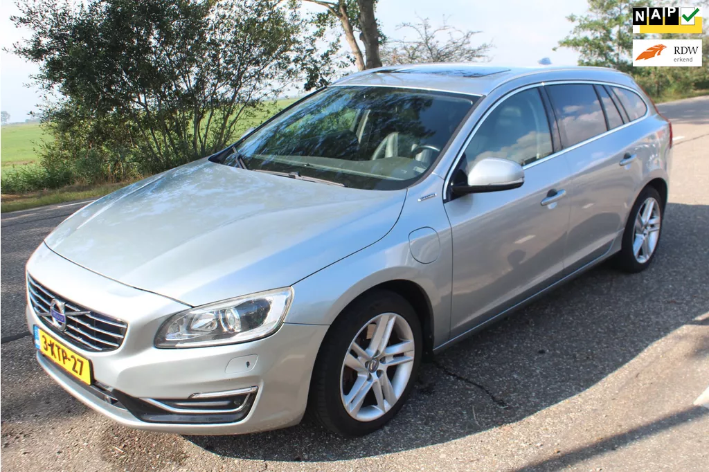 Volvo V60 2.4 D6 AWD Plug-In Hybrid Summum