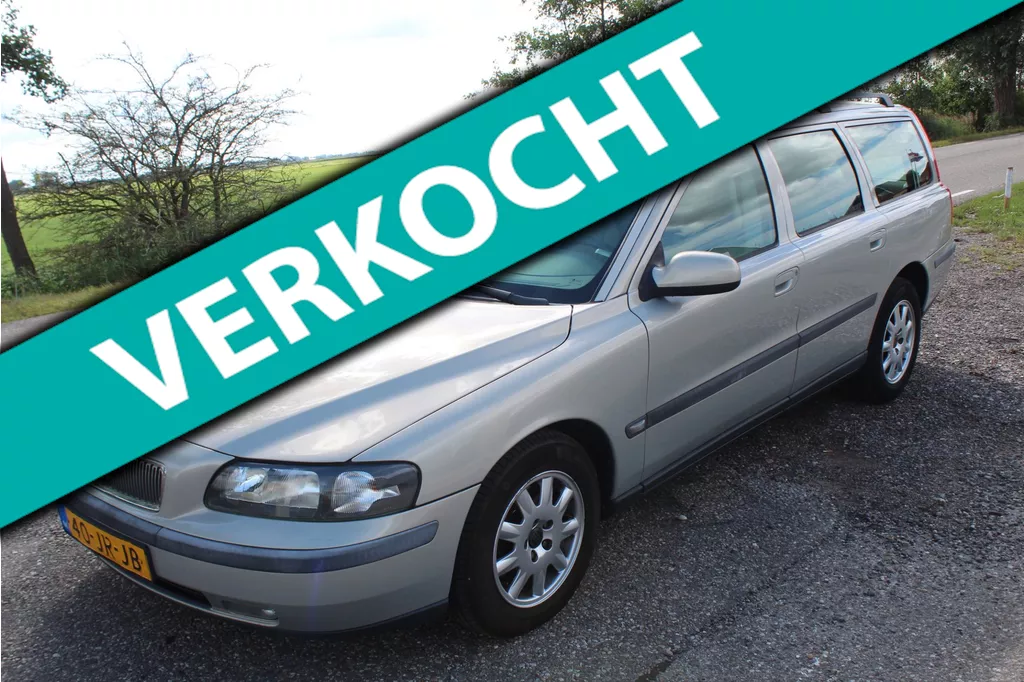 Volvo V70 2.4 Comfort Line // apk 03/2027 / dealer onderhouden //