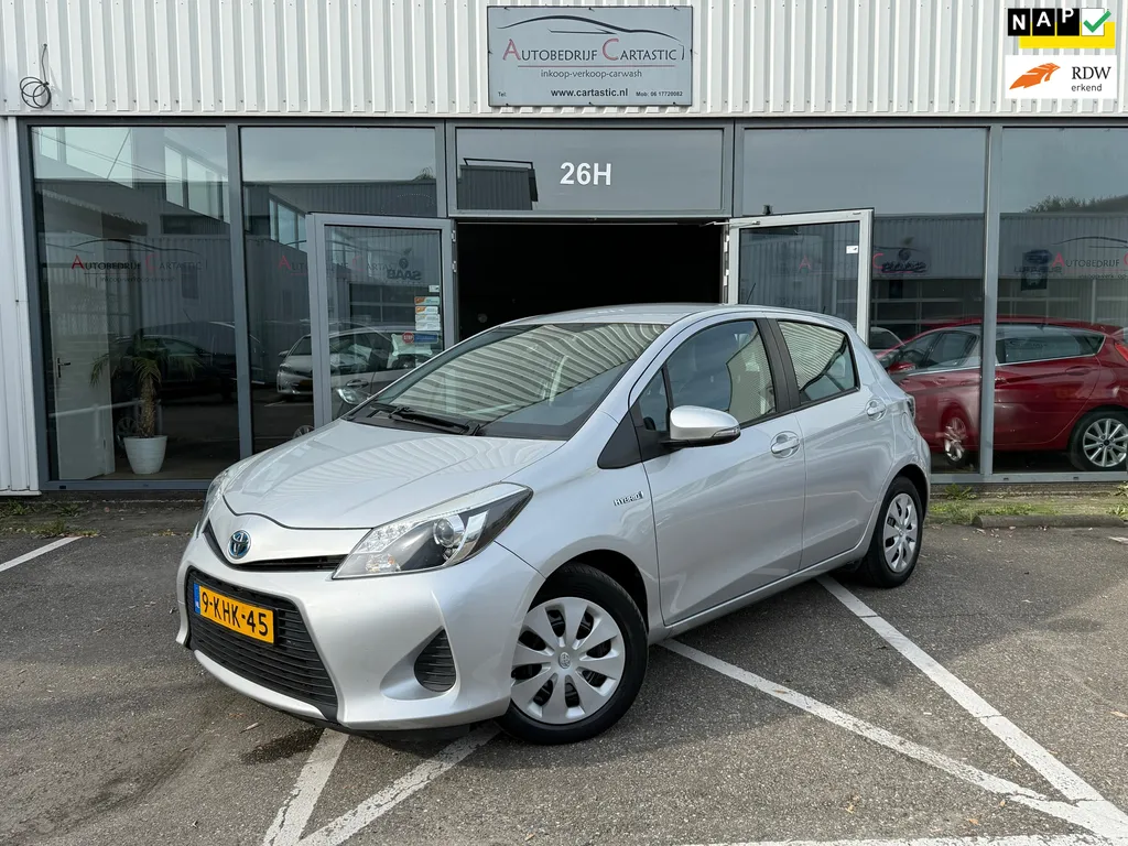 Toyota Yaris 1.5 Full Hybrid Aspiration NAVI | CAMERA | CRUISE | CLIMATE CONTROL | ONDERHOUDEN |NAP | APK |