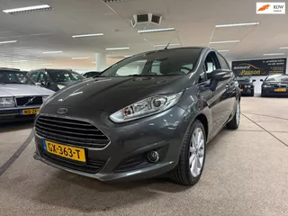 Ford Fiesta 1.0 Titanium zeer netjes en 100000km Nap! Nieuwe Apk!