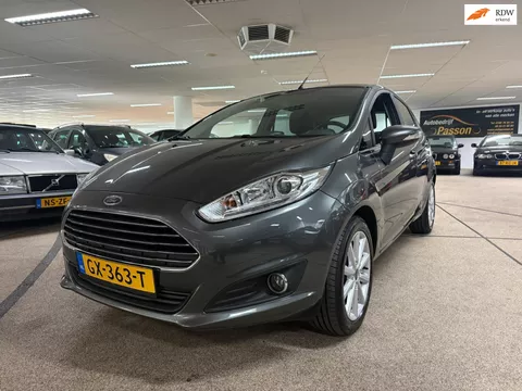 Ford Fiesta 1.0 Titanium zeer netjes en 100000km Nap! Nieuwe Apk!