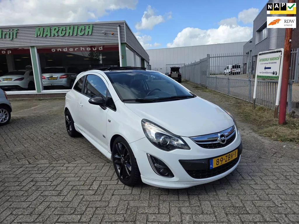 Opel Corsa 1.4 Turbo Cosmo OPC Line|PANODAK|AIRCO|PDC|
