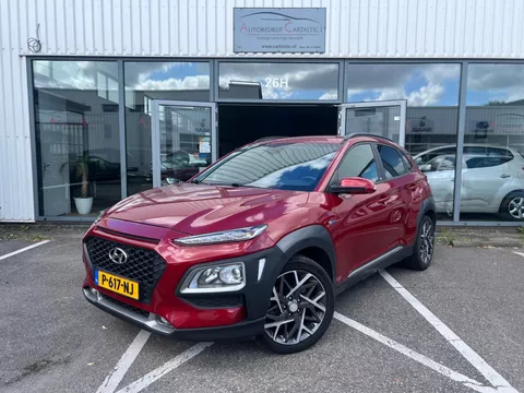Hyundai Kona 1.6 GDI HEV Fashion KEYLESS | HuD | DODE HOEK | CAMERA | LANE ASIST | NAV | CARPLAY | DEALER ONDERHOUDEN | APK