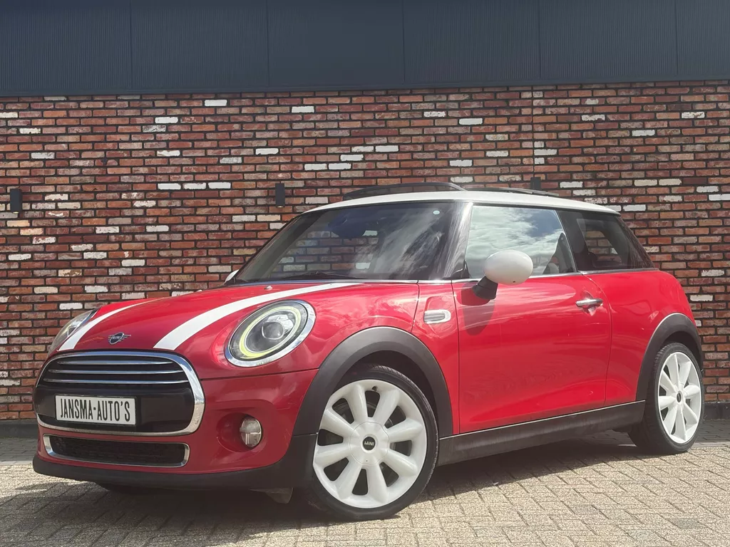 MINI 3-Deurs 1.5 Cooper Chili Pano Led Nav/Cruise Stoelverw 18 Inch Sportzetels Uitstraling!
