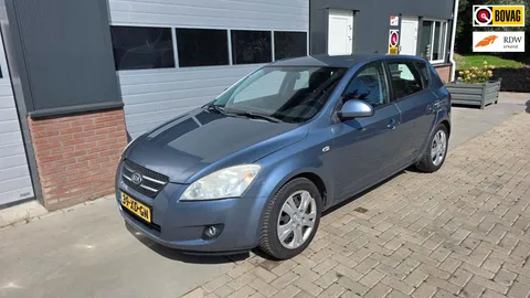 Kia Cee'd 1.4 X-ecutive Koppeling matig!!!
