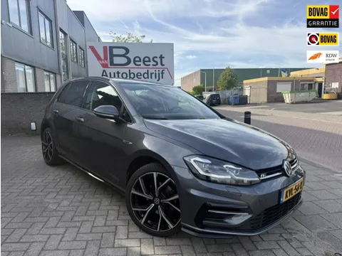 Volkswagen GOLF 1.5 TSI 150PK Highline R-line DSG