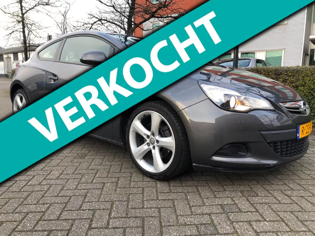 Opel Astra GTC 1.4 Turbo Sport