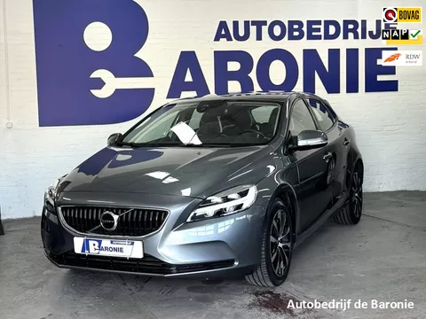 Volvo V40 2.0 T3 Dynamic Edition