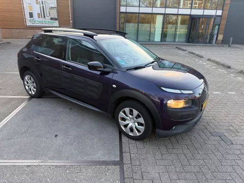 Citroën C4 Cactus 1.2 PureTech Feel (( mooi nette auto )))