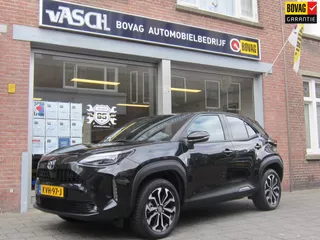 Toyota Yaris Cross 1.5 Hybrid 115 First Edition all-seasonbanden Parkeersensoren