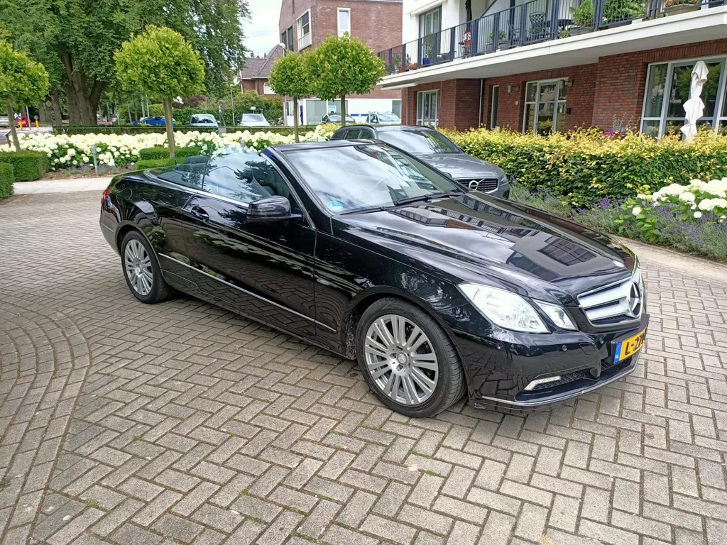 Mercedes-Benz E-klasse Cabrio 250 CGI Elegance motor vervangen