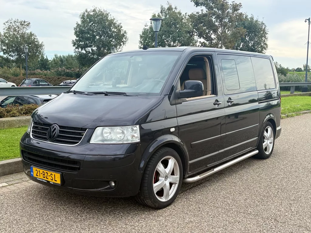 Volkswagen Transporter Multivan 2.5 TDI Highline DC * APK * NAP* GRATIS BEZORGEN *