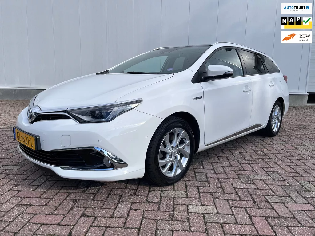 Toyota Auris Touring Sports 1.8 Hybrid Lease pro nieuwmodel panorama dak lederen bekleding Camera navi 2015