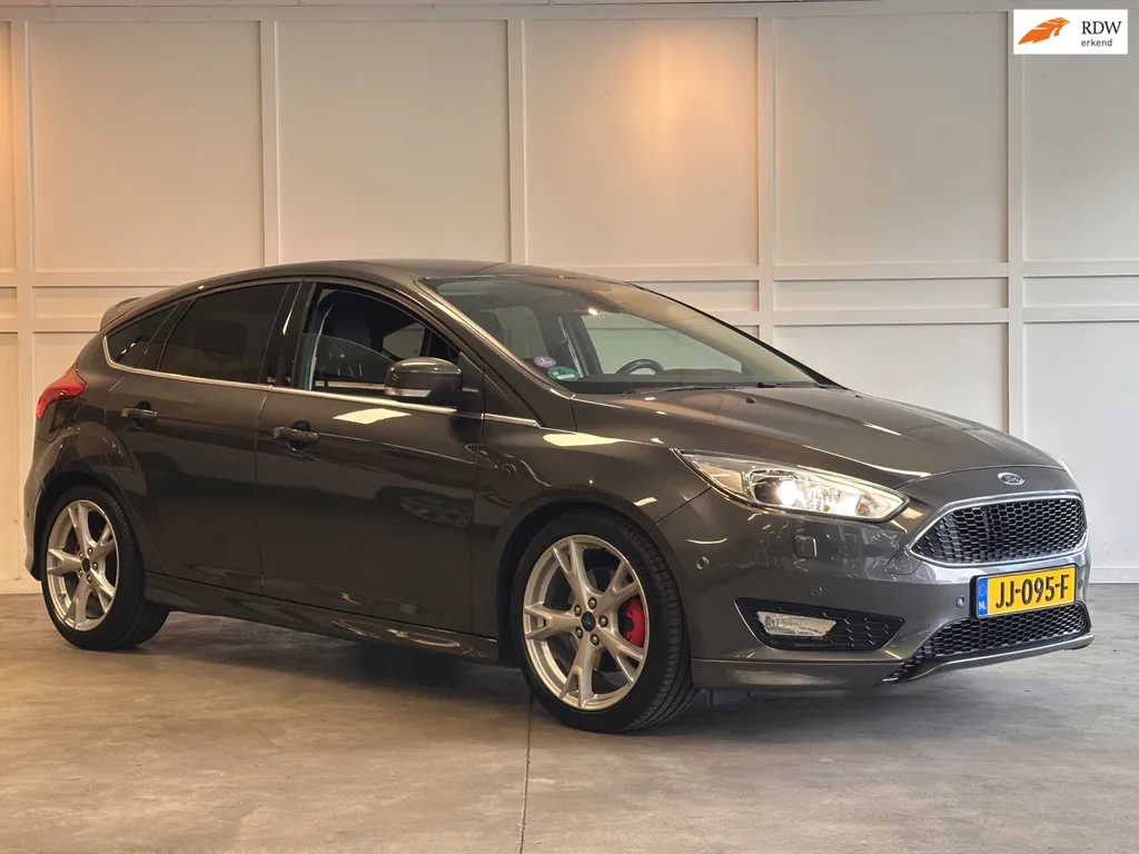 Ford Focus 1.5 Titanium Edition / 2016 / Cruise / Trekhaak
