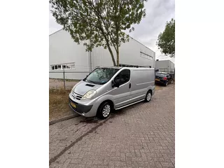 Nissan Primastar 115.27 2.0 dCi 310L DC AIRCO ''MOTOR DEFECT"