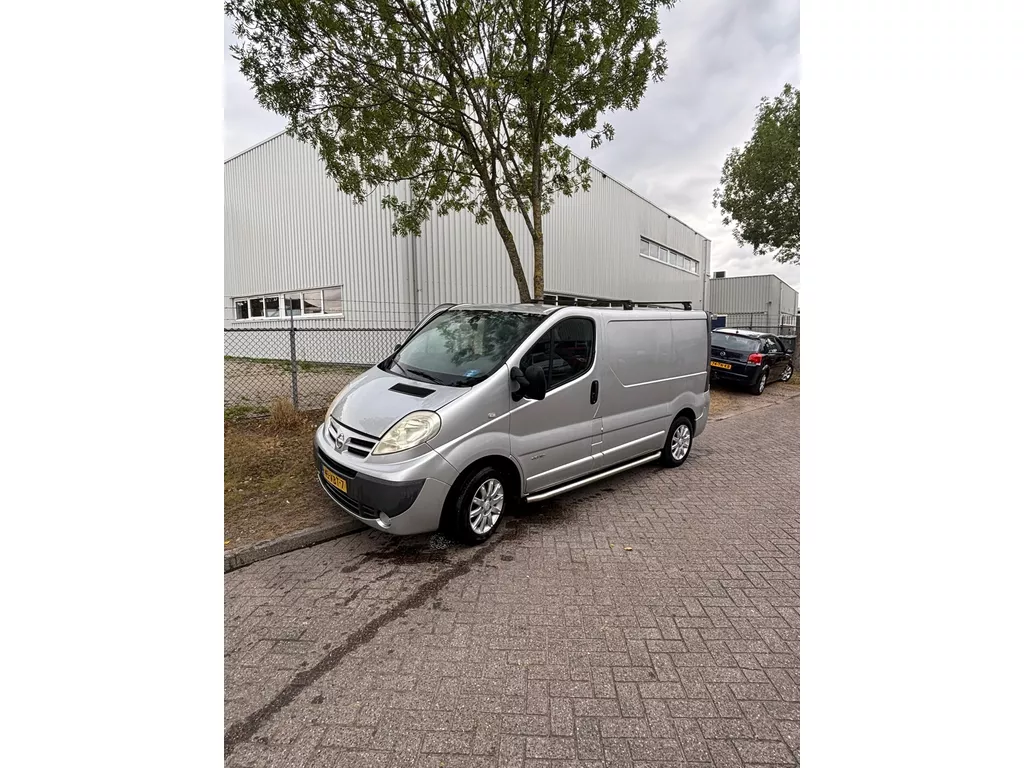 Nissan Primastar 115.27 2.0 dCi 310L DC AIRCO ''MOTOR DEFECT"