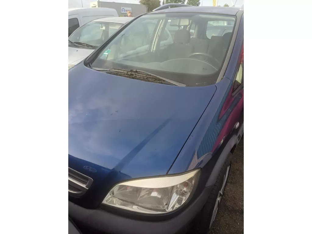 Opel Zafira 1.8-16V Elegance