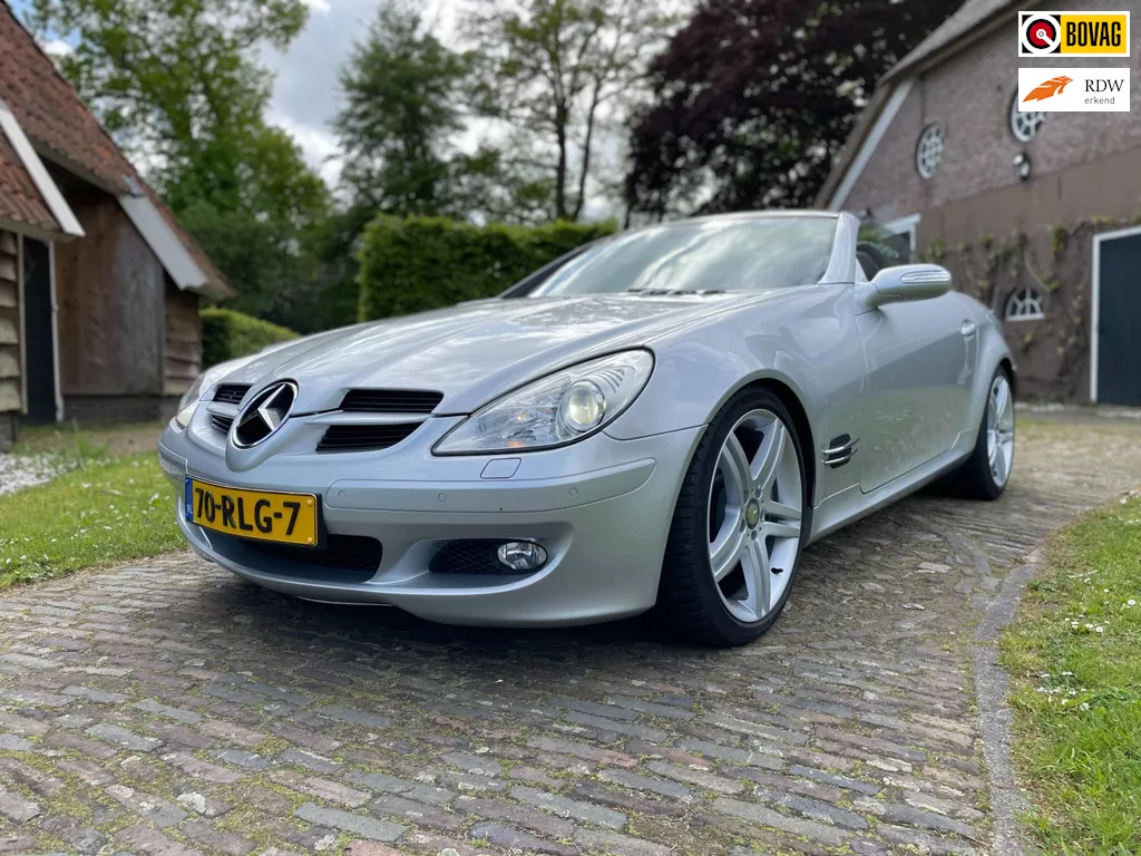Mercedes-Benz SLK-klasse 350-NAVI-LEER-18"-STOEL/NEK VERWARMING-PDC-BTW AUTO-