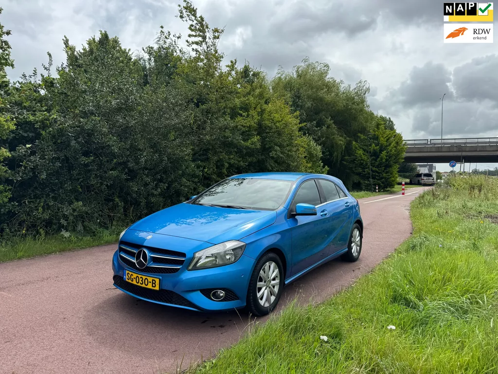 Mercedes-Benz A-klasse 180 Ambition|Autom.|Luxe|Navi|BT|