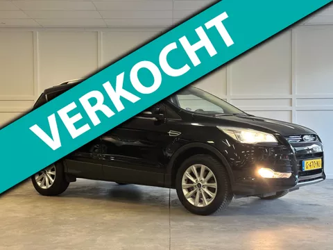 Ford Kuga 1.5 Titanium / 2016 / Navi / Cruise / Trekhaak / Stoelverwarming
